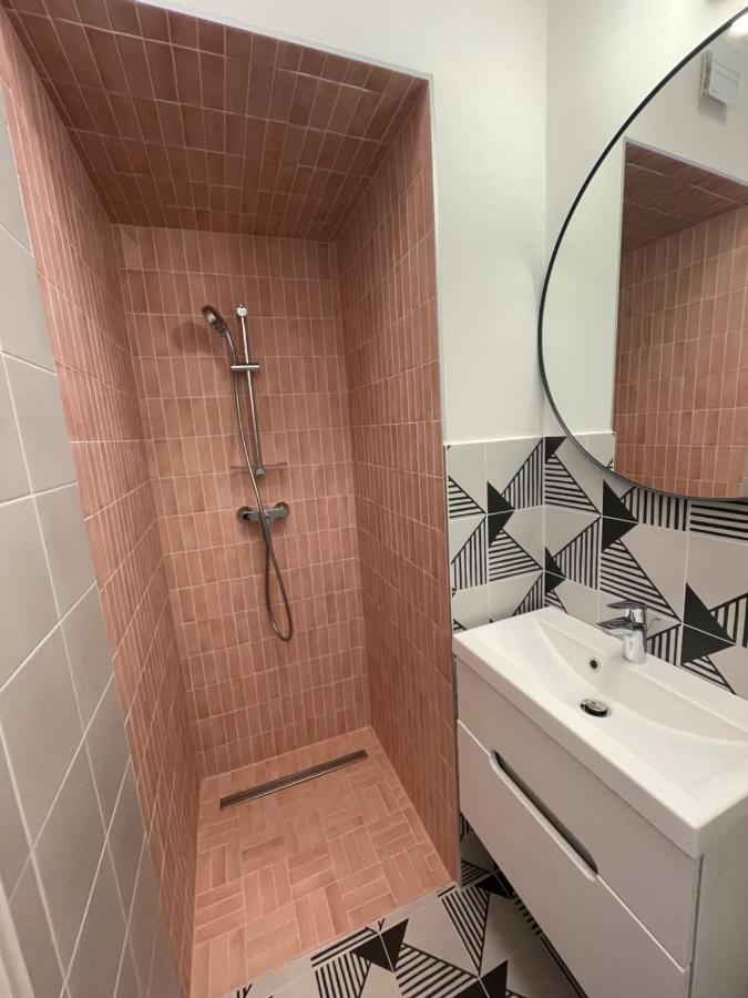 Studio 5 Budapest Exteriör bild