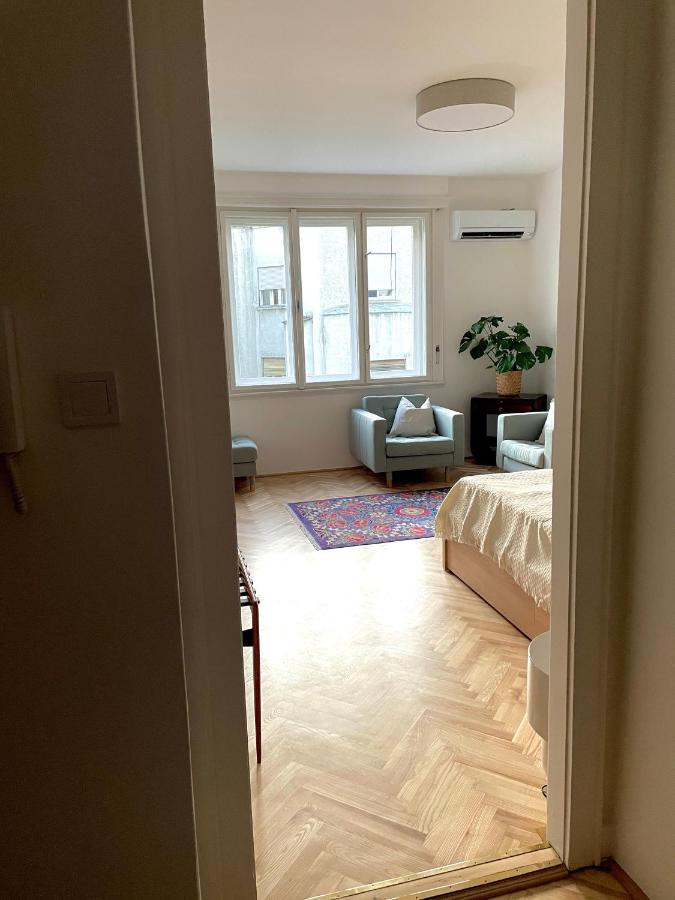 Studio 5 Budapest Exteriör bild