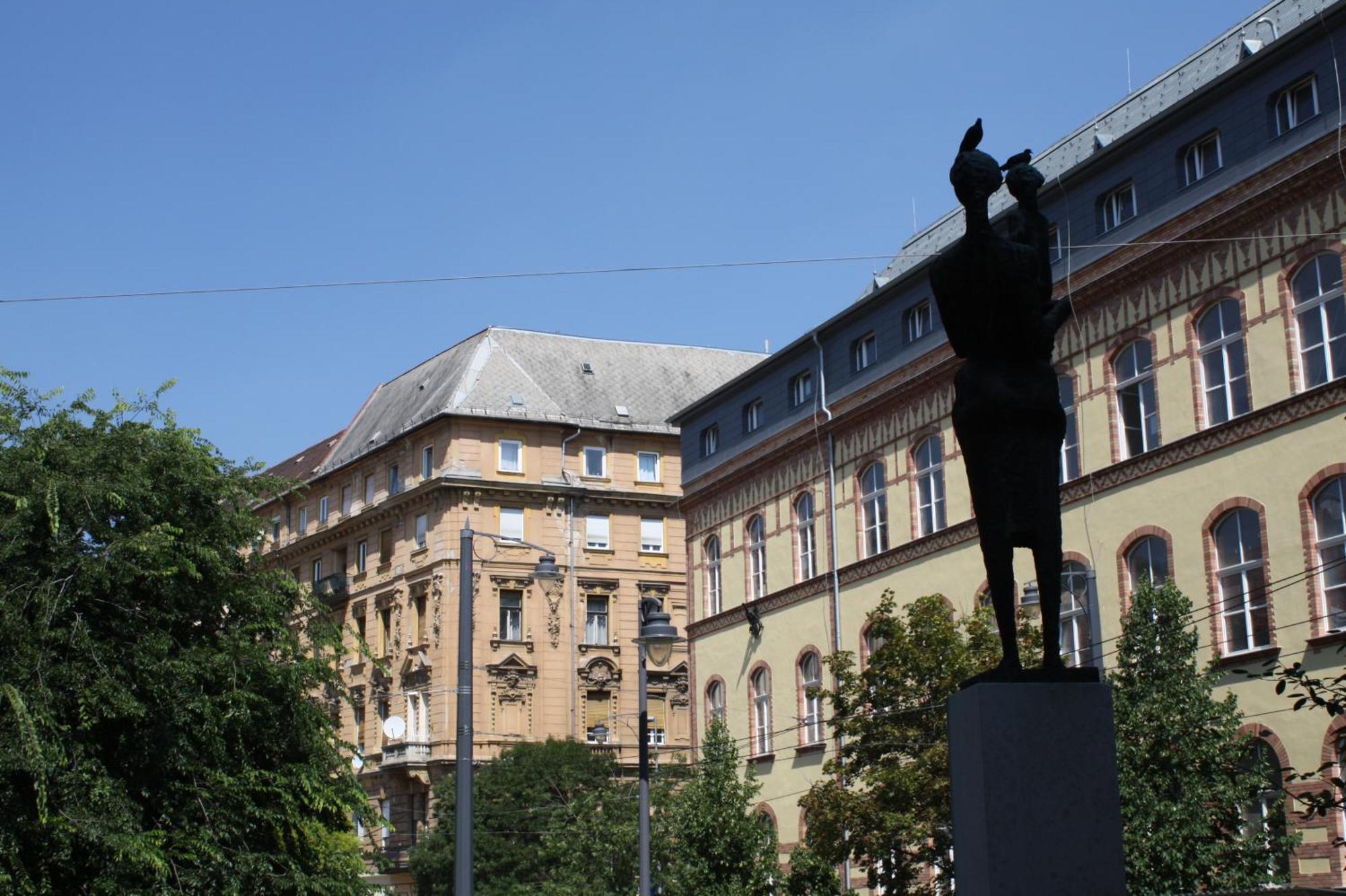 Studio 5 Budapest Exteriör bild