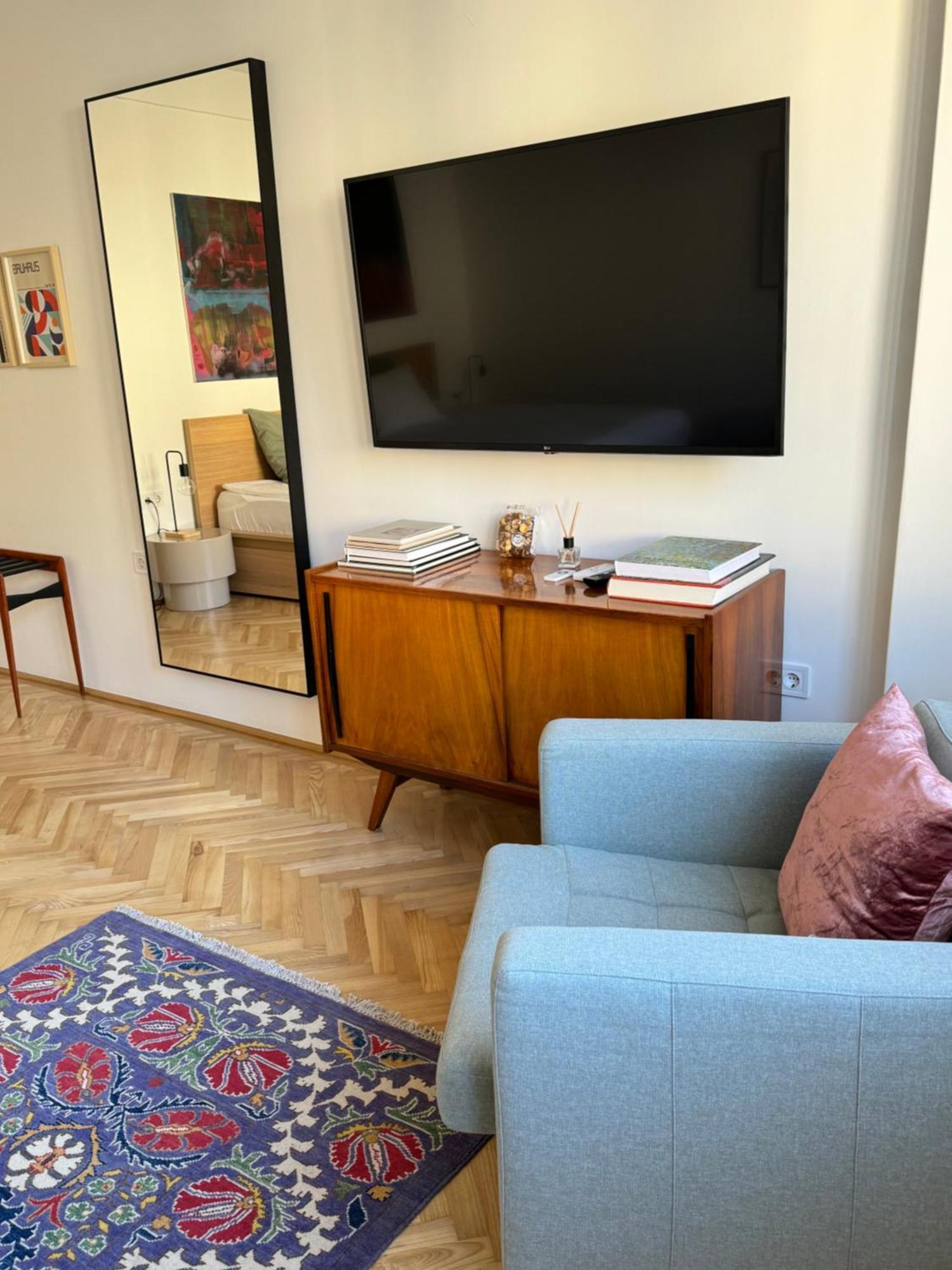 Studio 5 Budapest Exteriör bild
